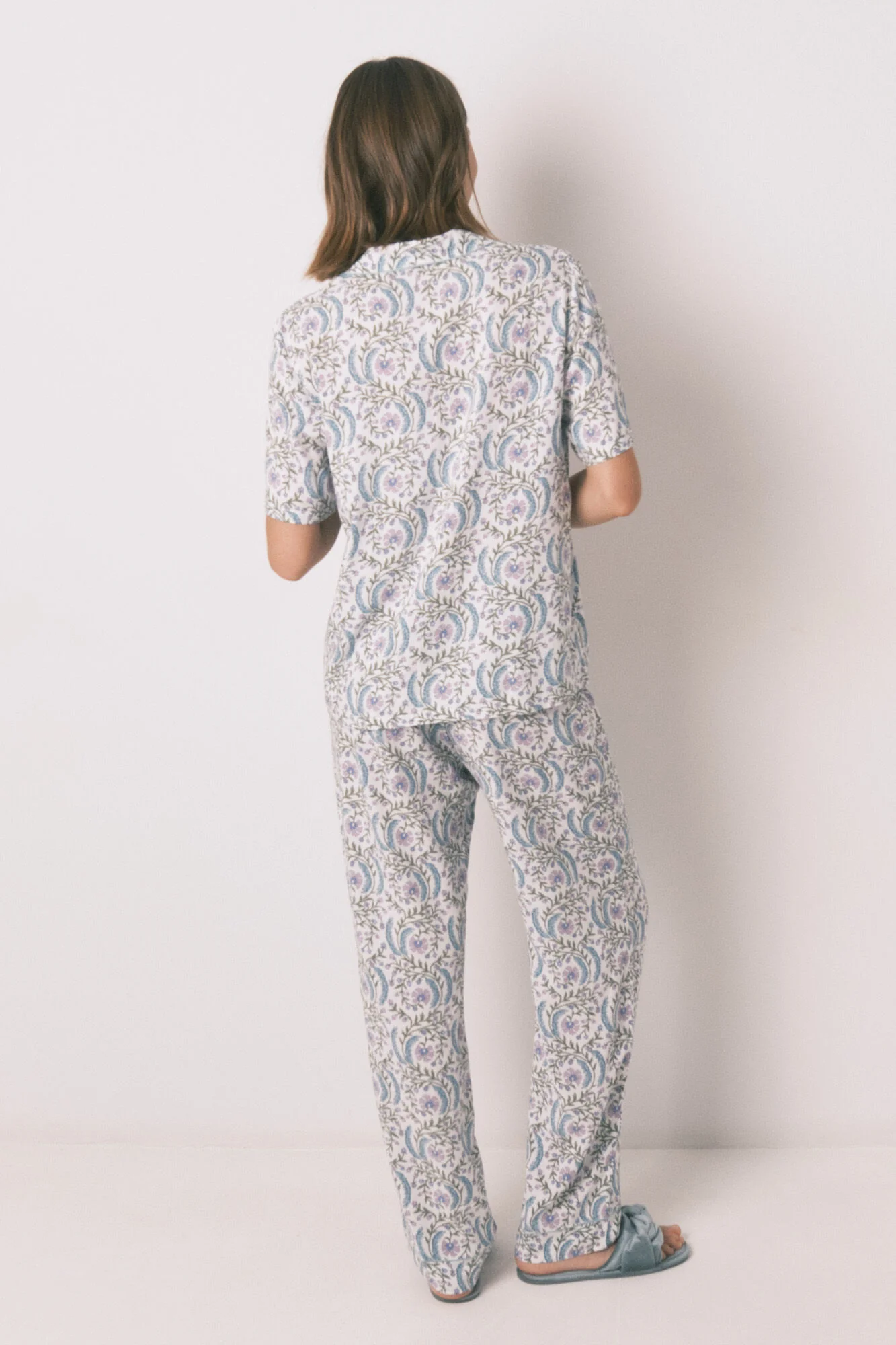 Long green floral classic pyjamas - Image 2