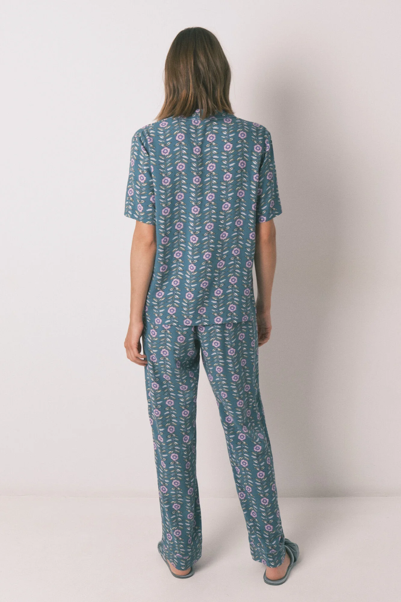 Long green floral classic pyjamas - Image 4