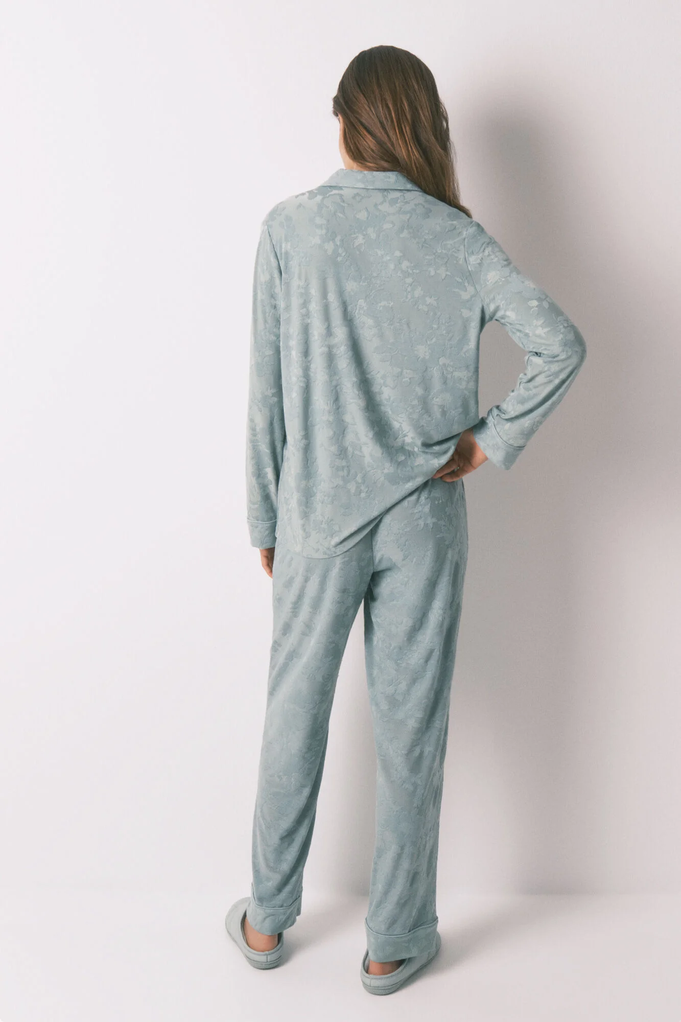 Long green floral jacquard classic pyjamas - Image 4