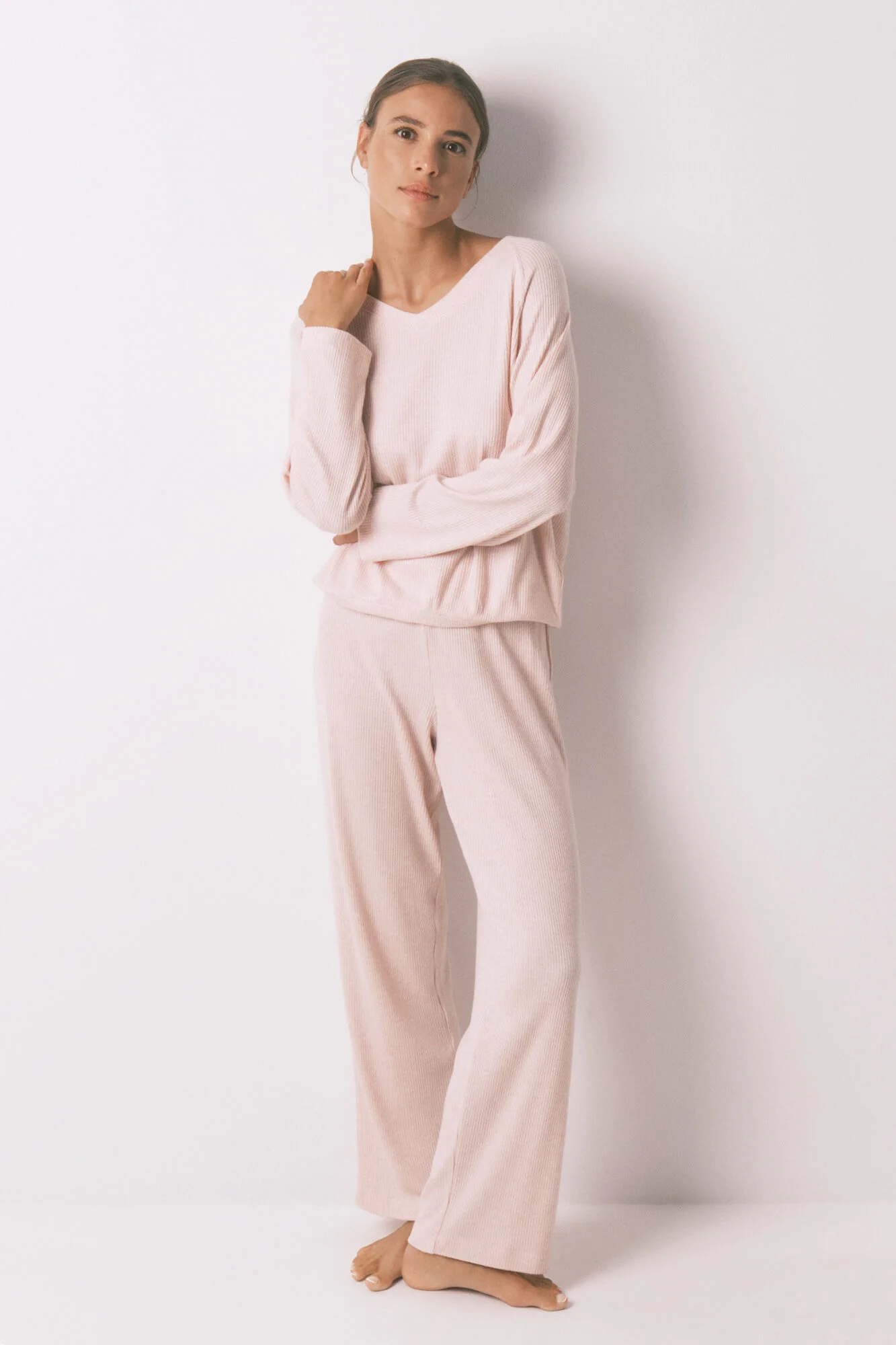 Long pink brushed ribbed pajamas - Image 2