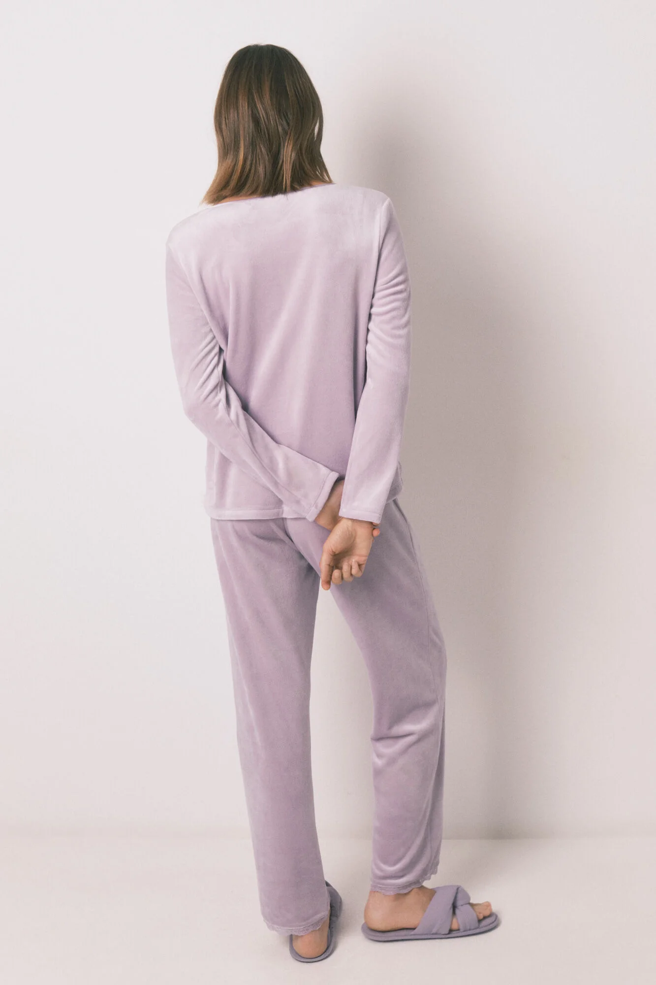 Long lilac velvet pajamas - Image 5