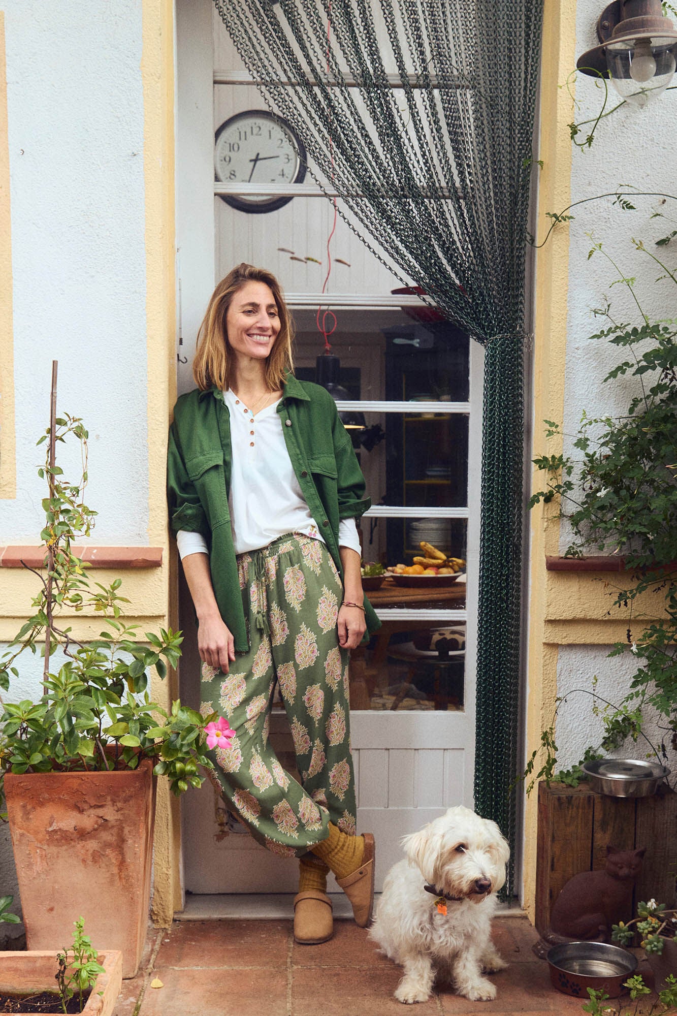 Long lounge trouser with viscose flowers