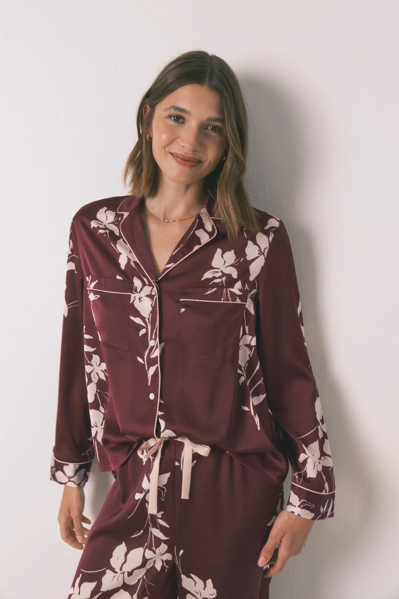 Long maroon floral classic pyjamas - Image 5