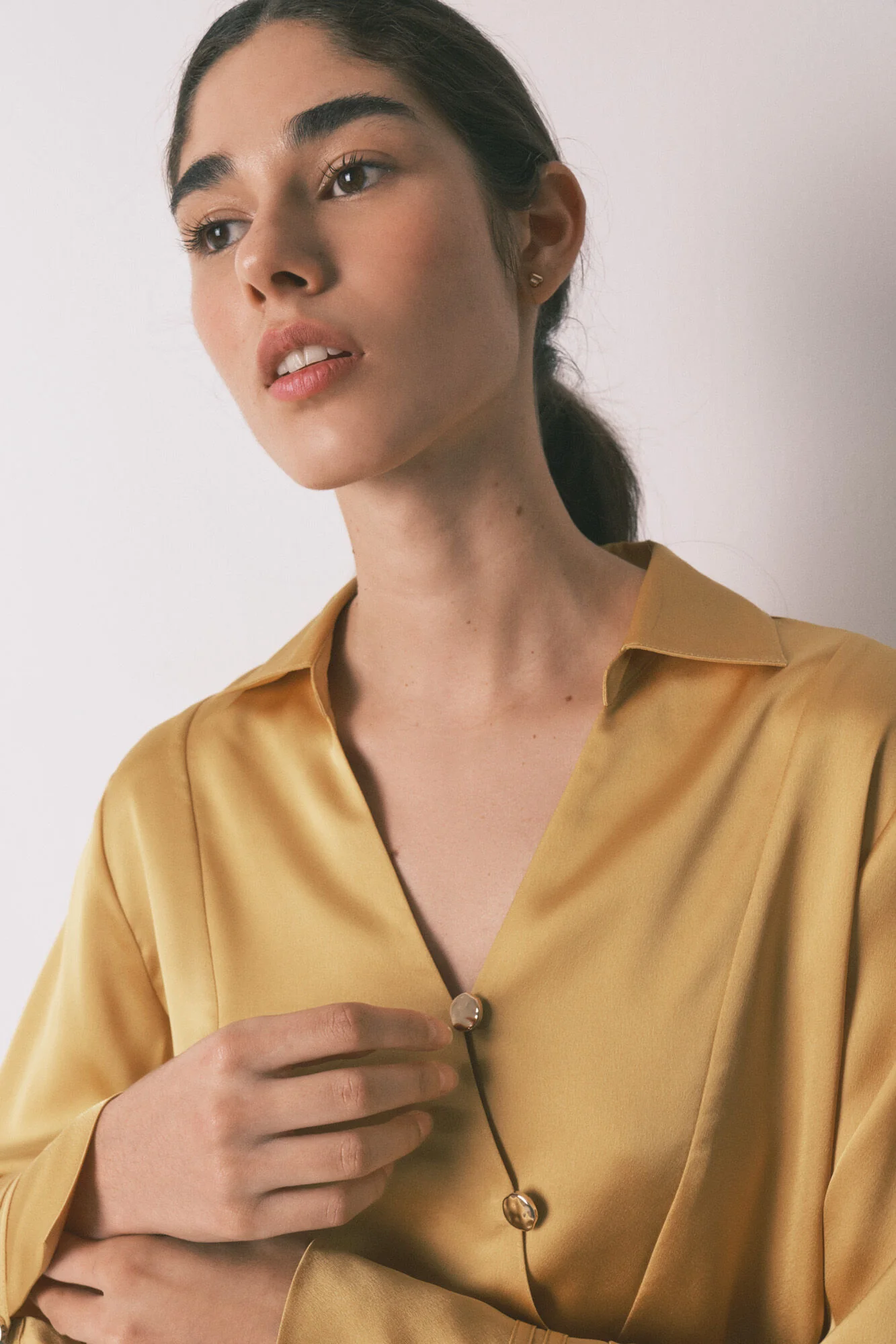 Long mustard satin classic pyjamas - Image 6