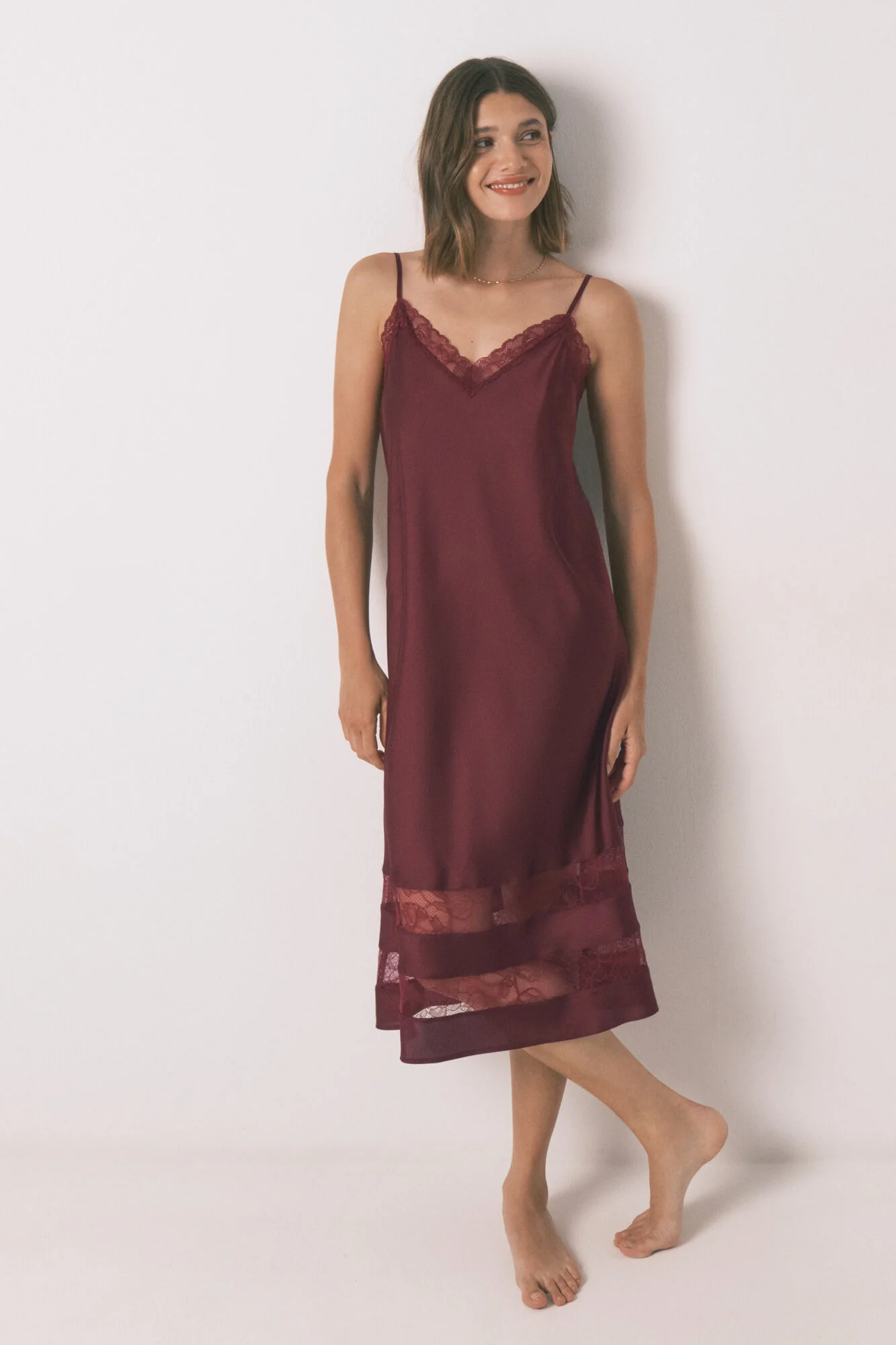 Long nightgown wine lace nightgown