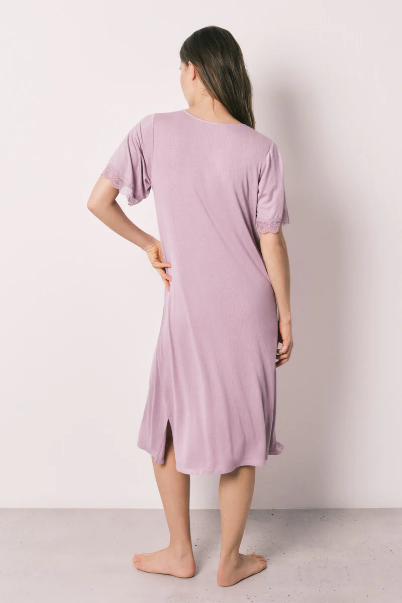 Long pink viscose nightgown with a soft feel - Image 4
