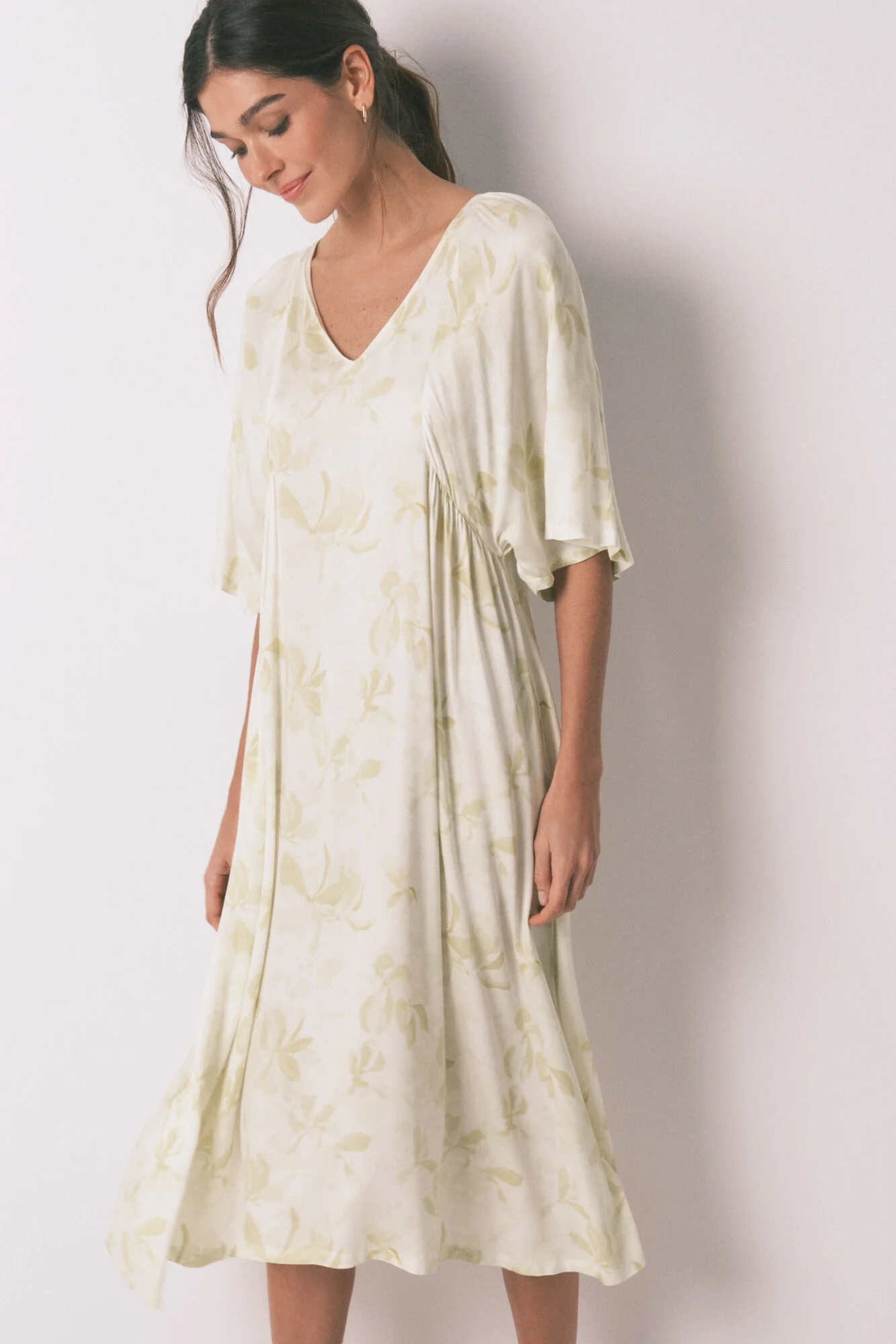 Long printed nightgown with wide sleeves - Image 3