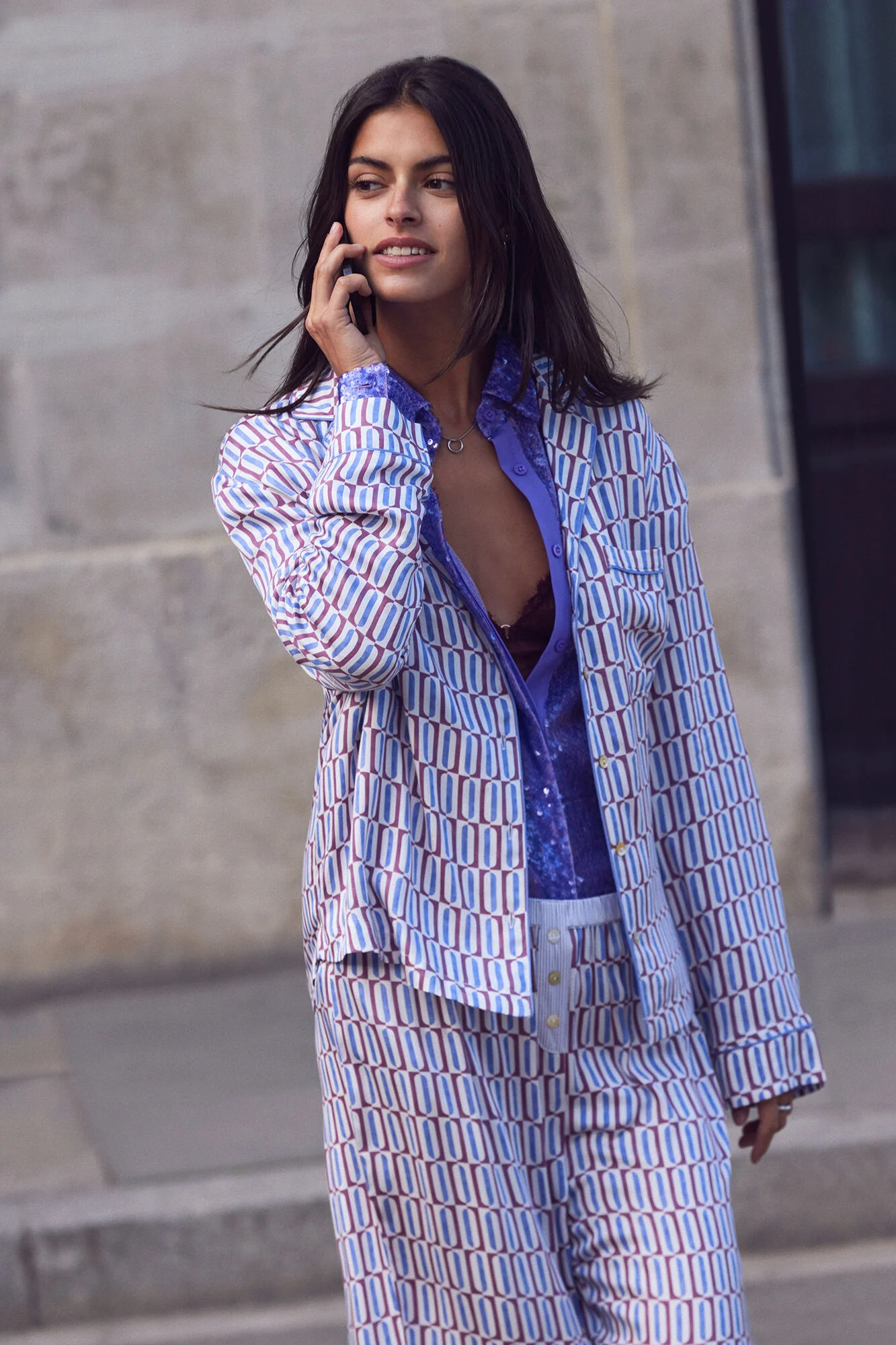 Long satin classic pyjamas with geometric print