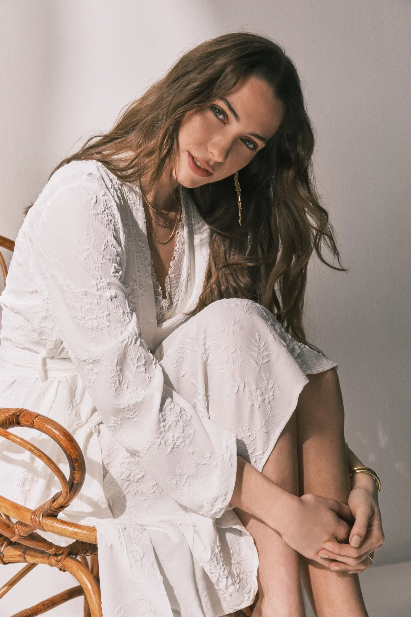 Long satin jacquard robe in White - Image 5