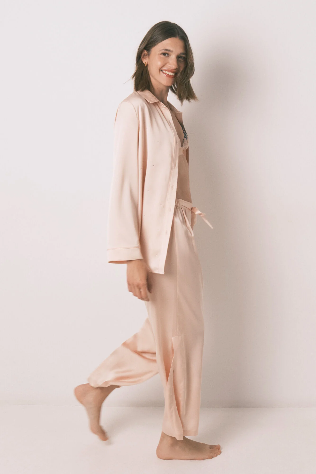 Long satin strass pajama in orange - Image 7