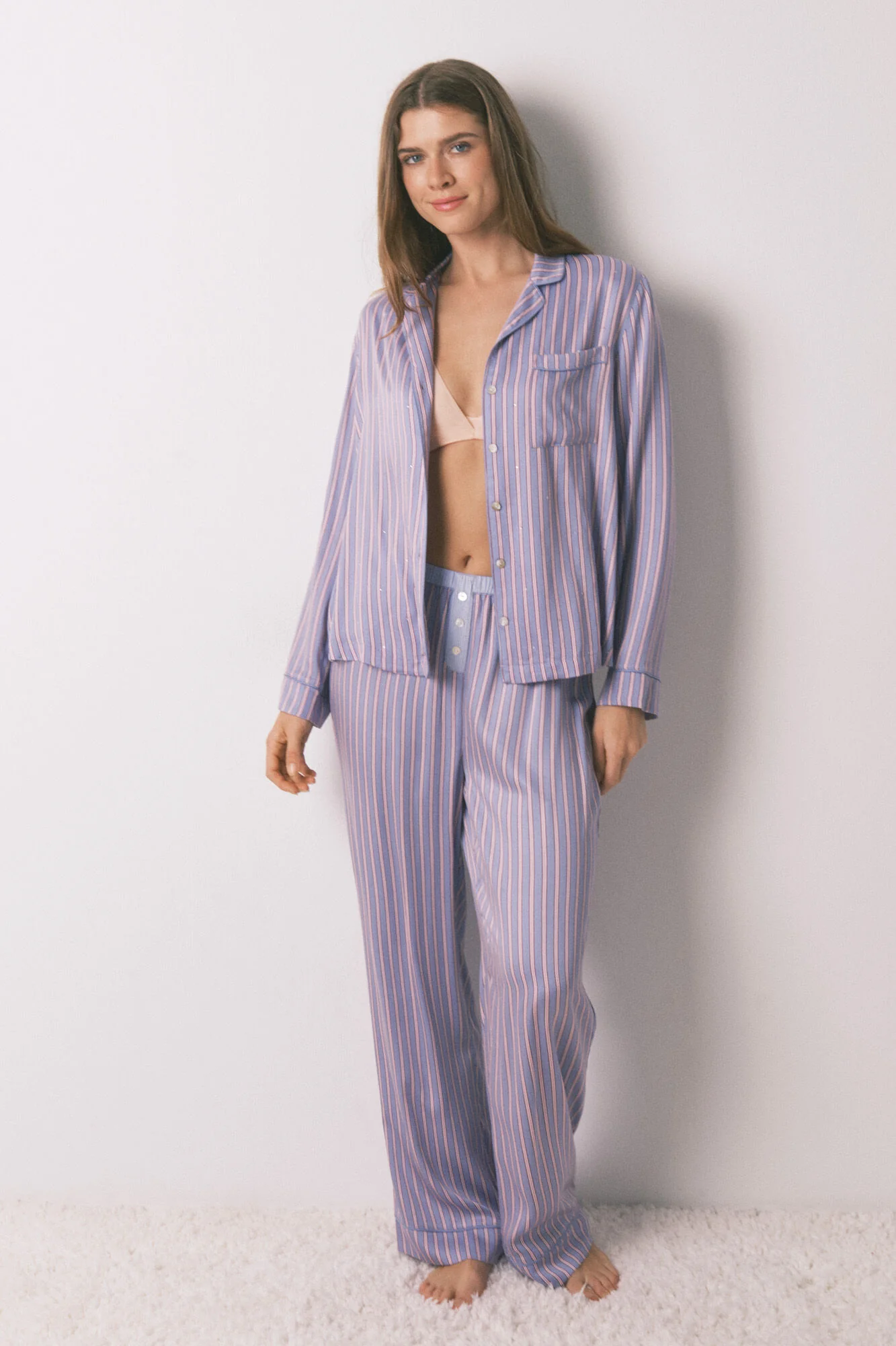 Long satin striped print classic pyjamas - Image 2