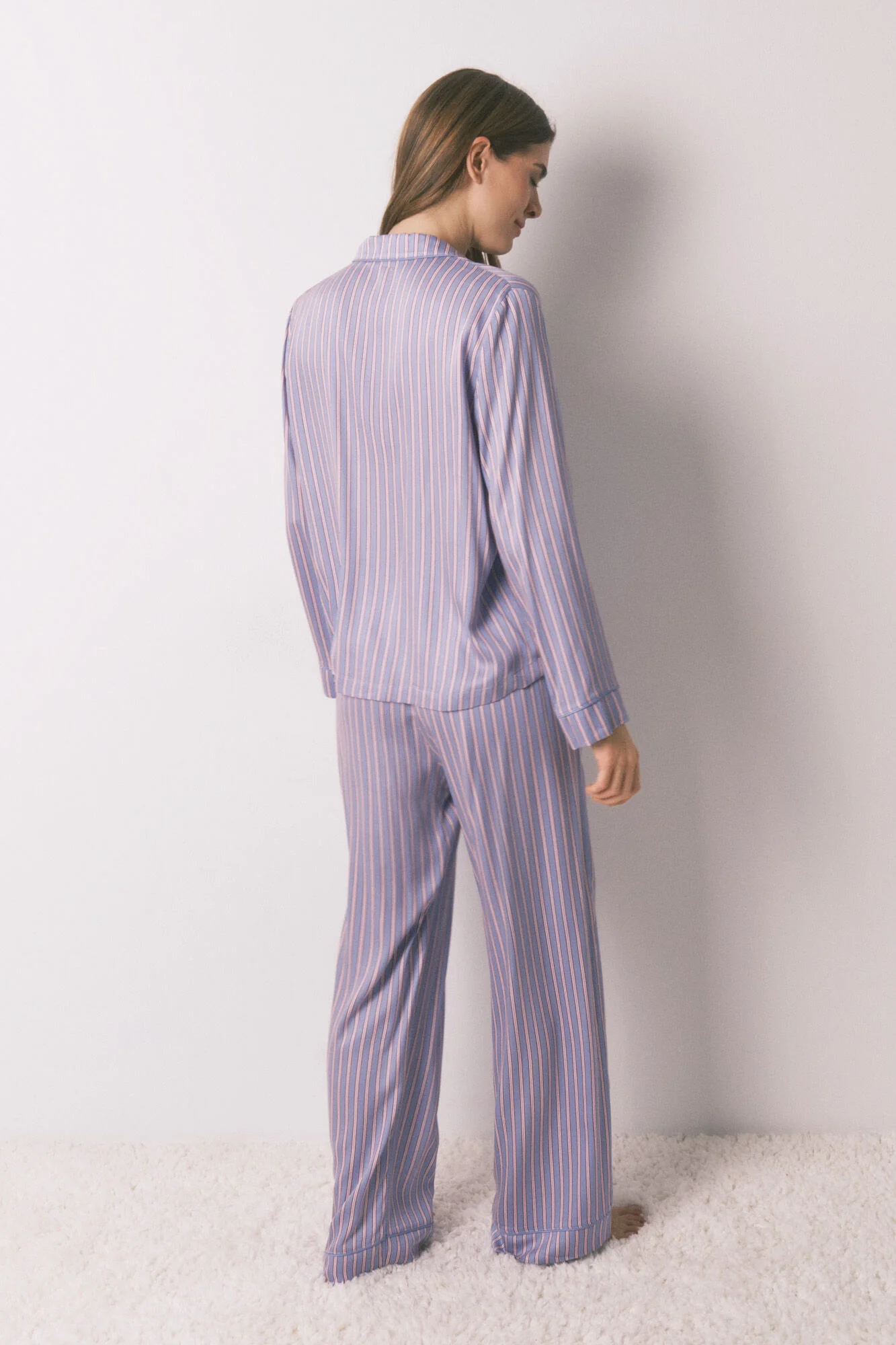 Long satin striped print classic pyjamas - Image 3