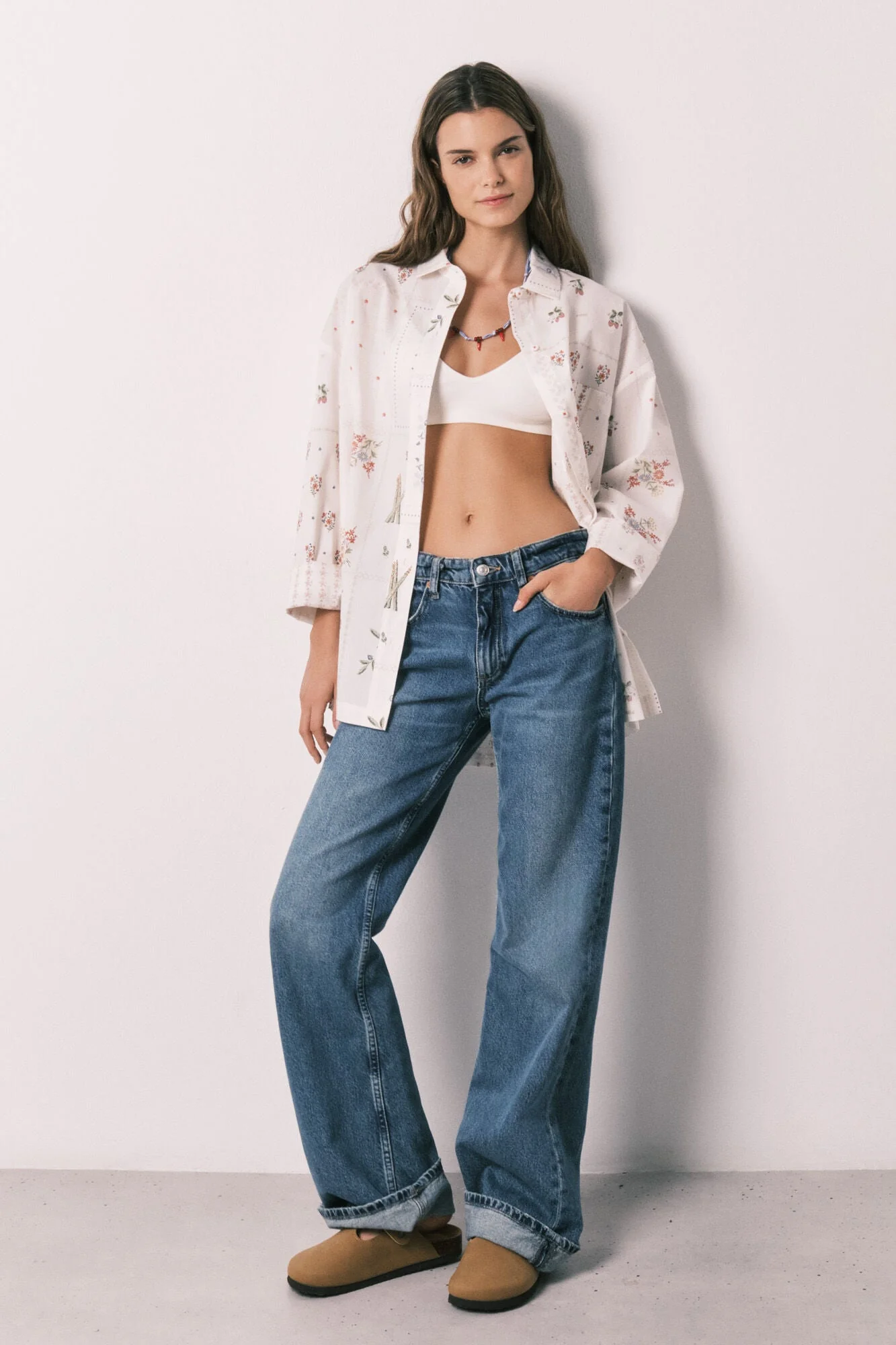 Long-sleeved poplin shirt with floral print - Image 2