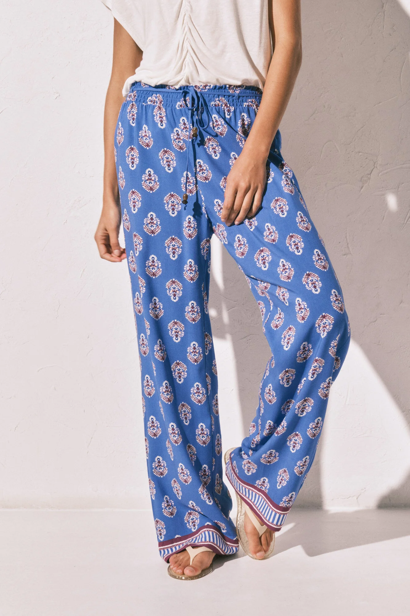 Long trousers with blue logo print - Image 3