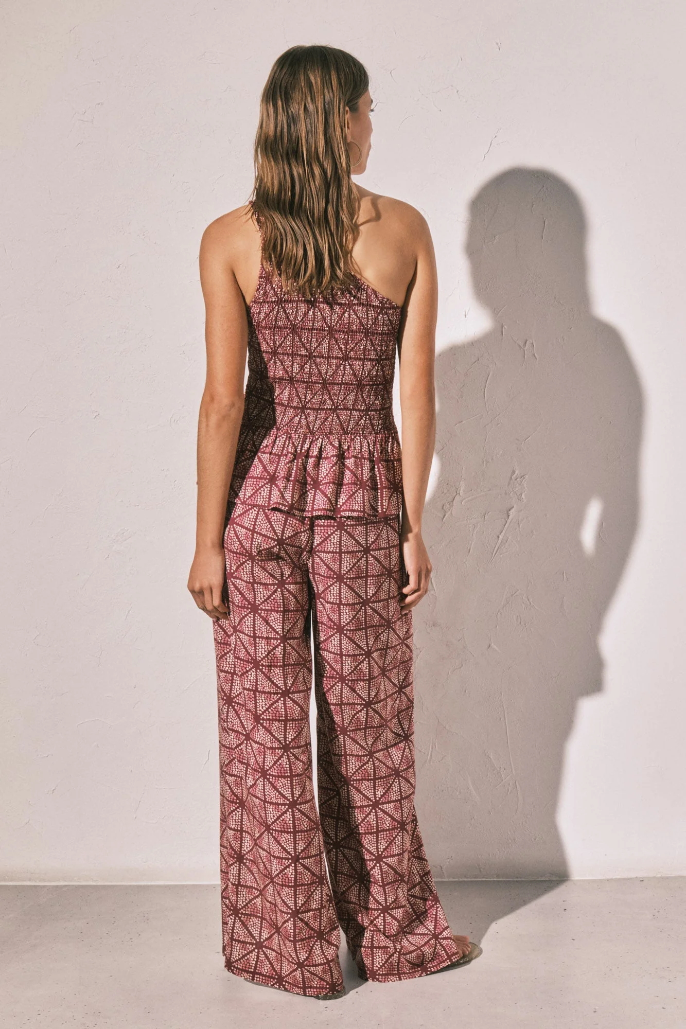 Long trousers with slit hem - Image 4