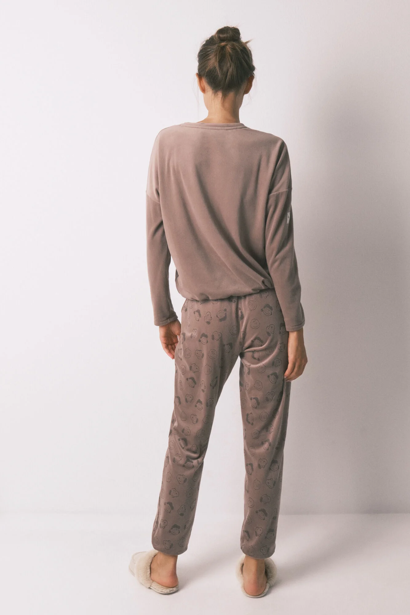 Long velvet velvet Snoopy long pyjamas - Image 4