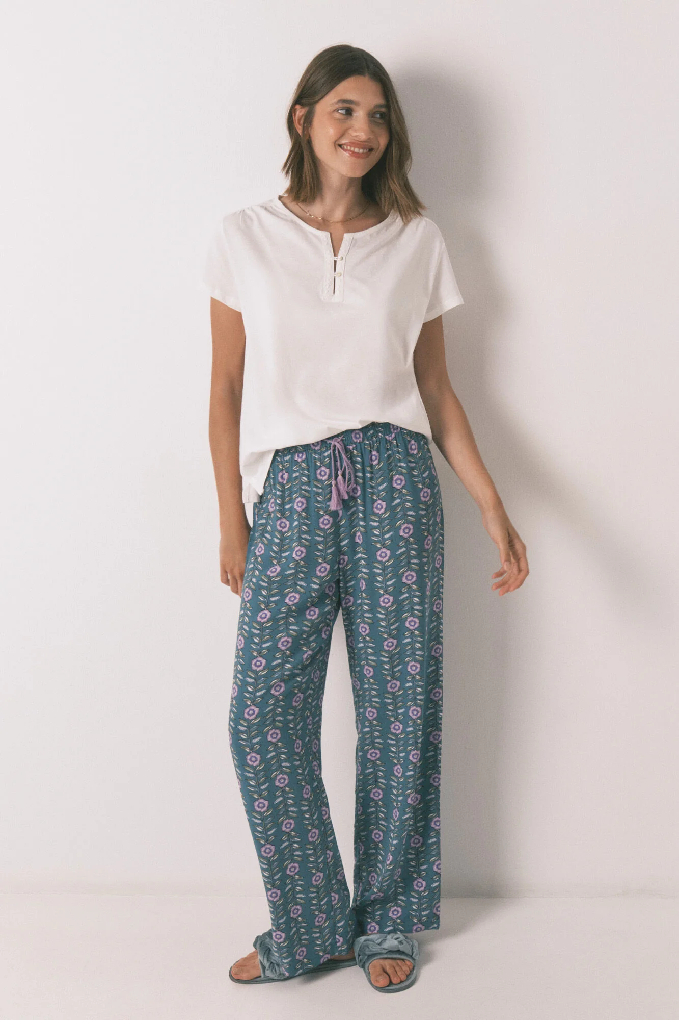 Long viscose flower print trouser - Image 6