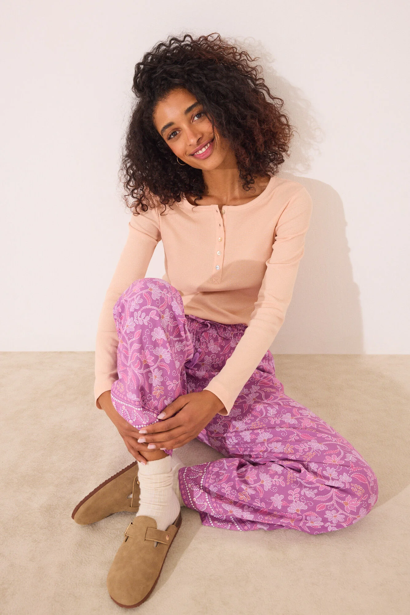 Long viscose trouser with boho floral print
