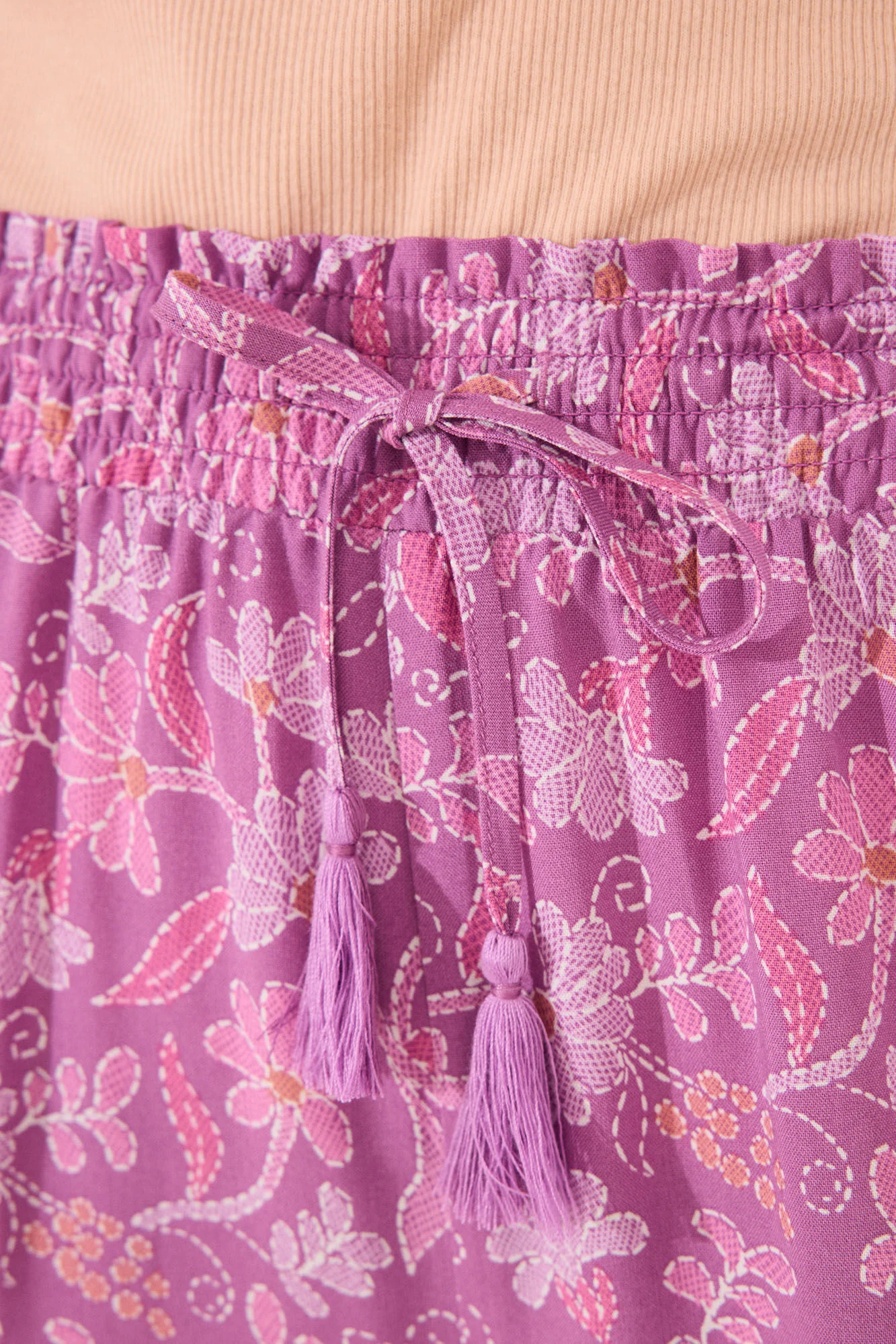 Long viscose trouser with boho floral print - Image 3