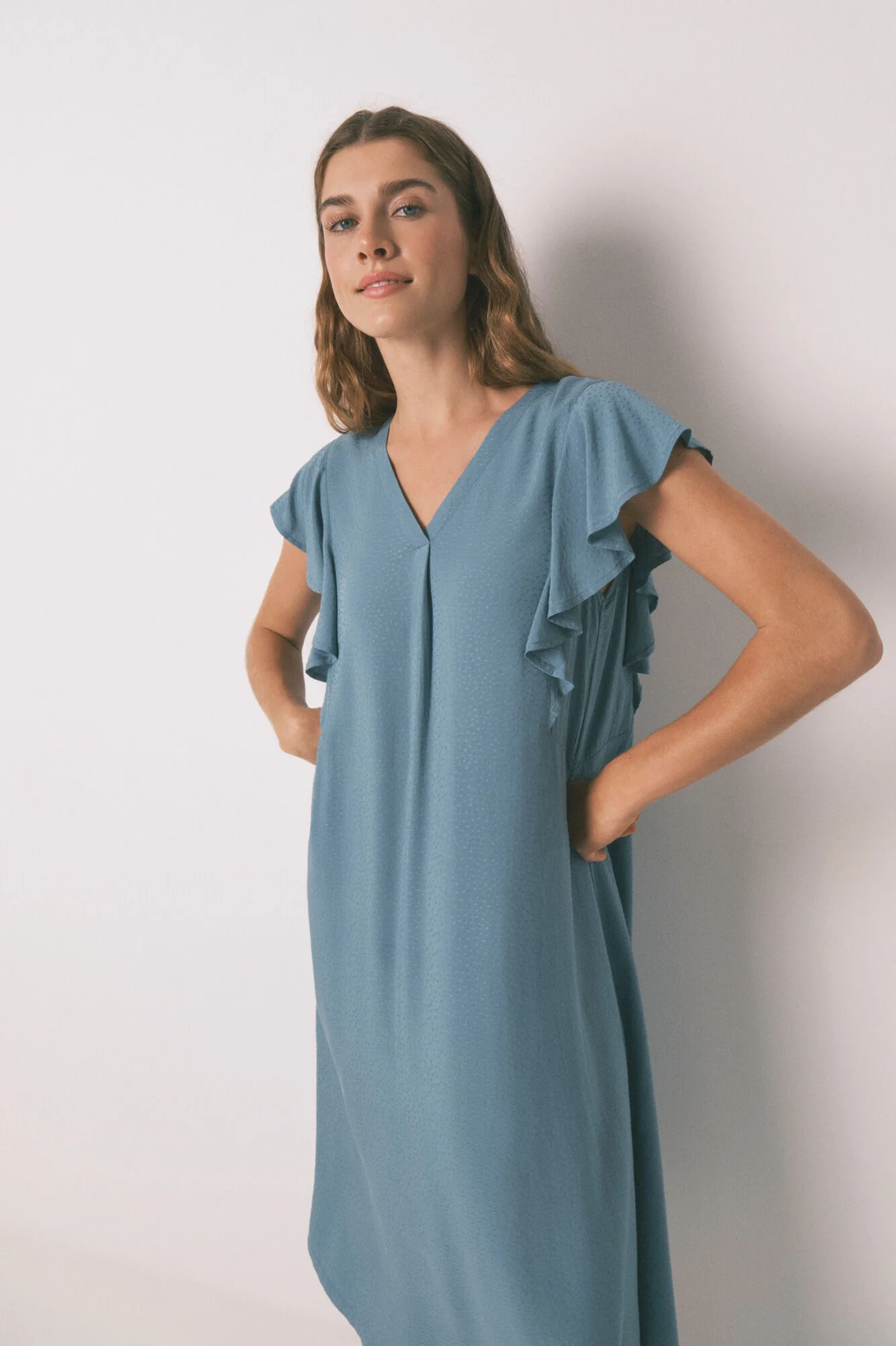 Loose blue floral midi nightgown - Image 2