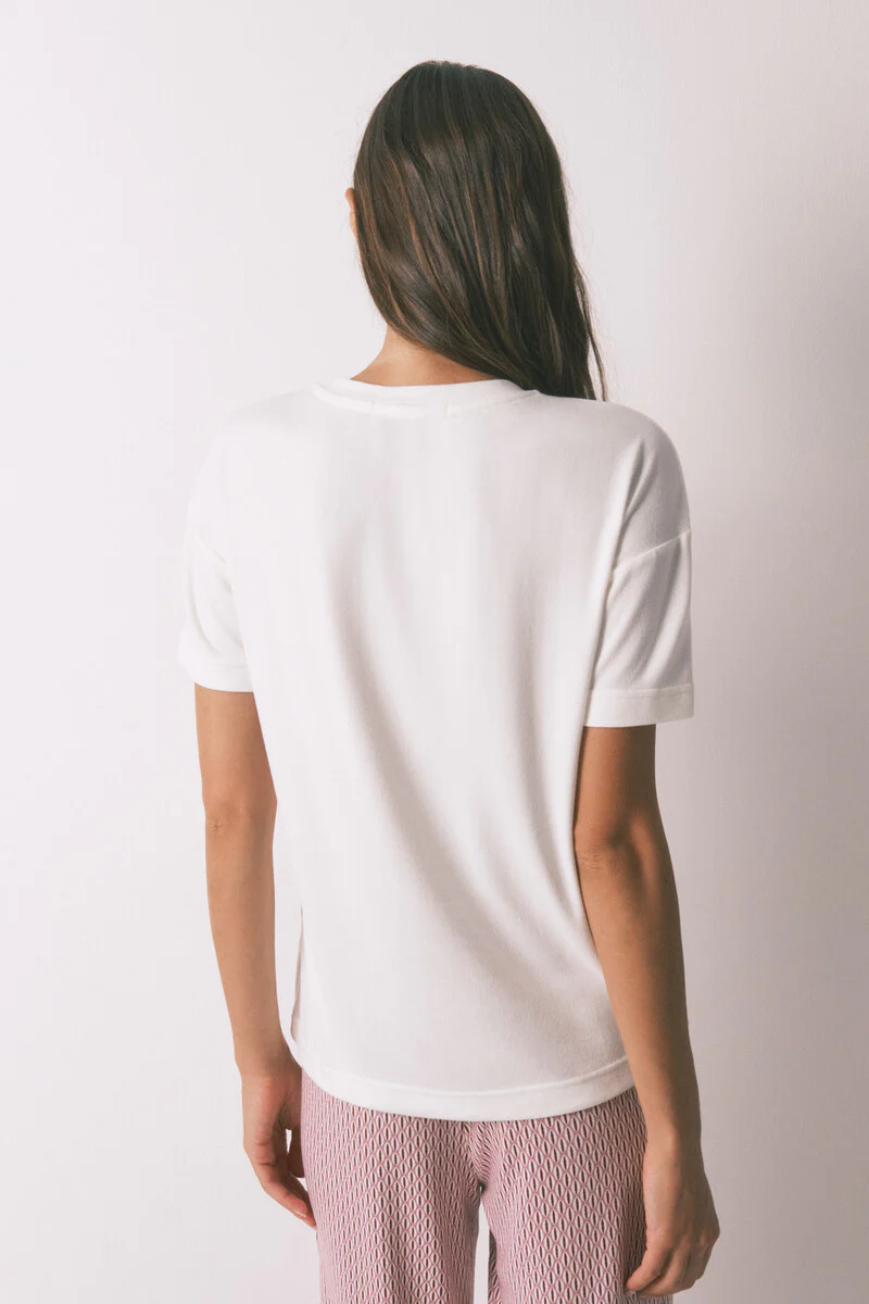 Loose white short sleeve T-shirt - Image 2