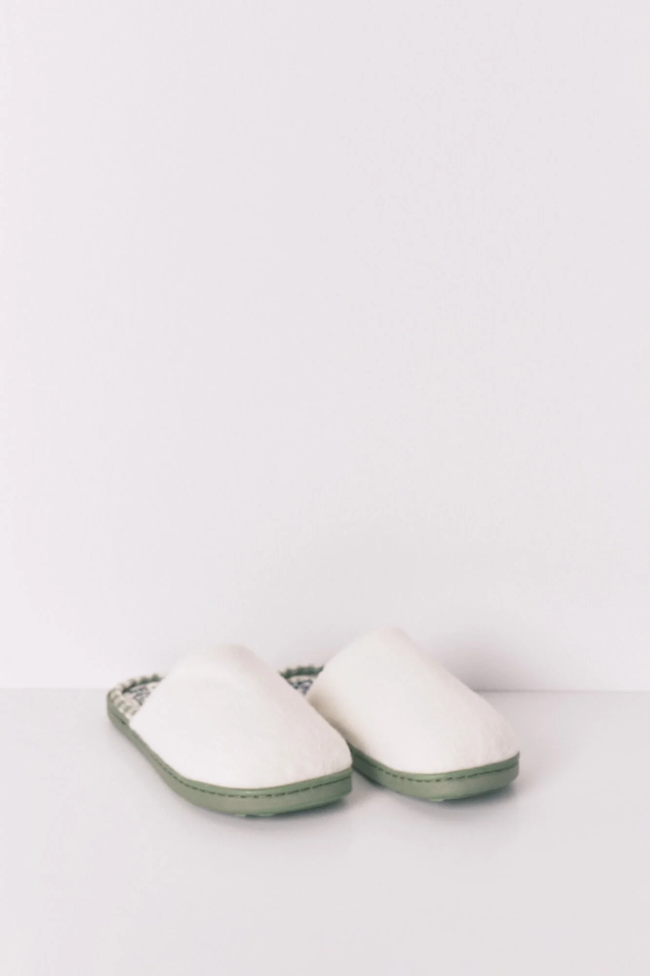 Mafalda ivory closed slippers - Image 4