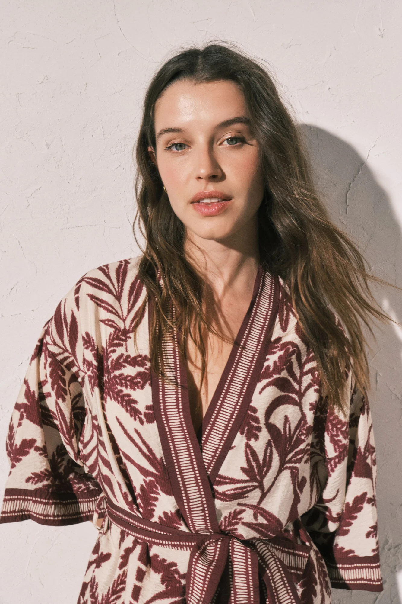 Maroon print kimono - Image 2