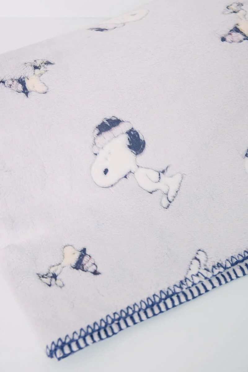 Snoopy soft feel blanket - Image 3
