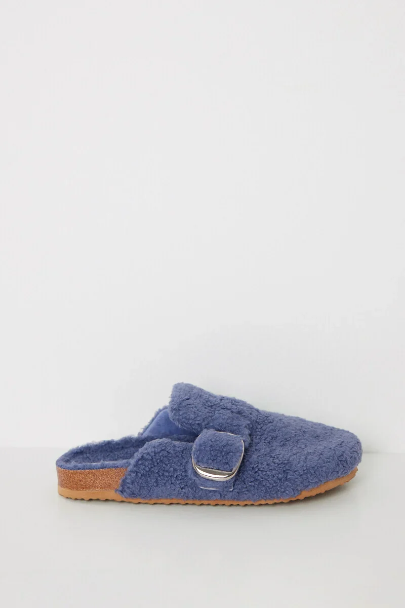 Blue sheepskin faux shearling slippers - Image 5