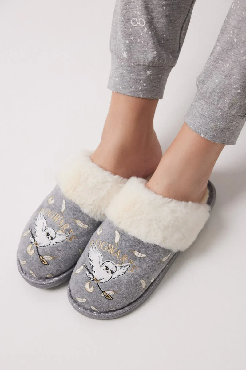 Hogwarts grey slippers - Image 3