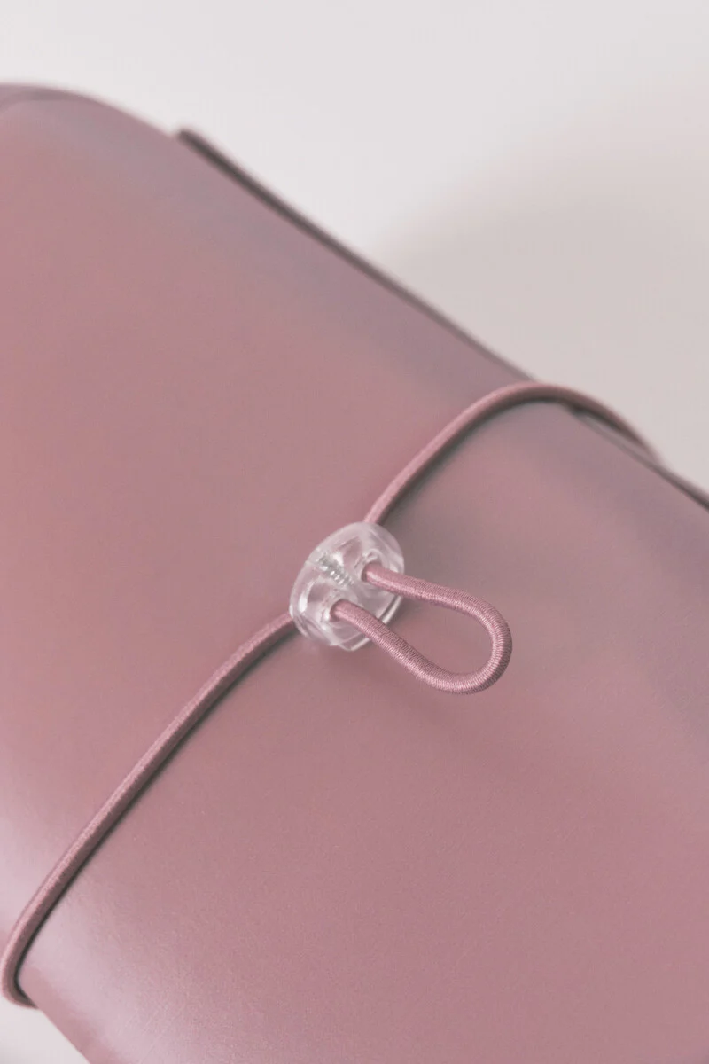 Medium vanity case with pink satin-finish - Image 3