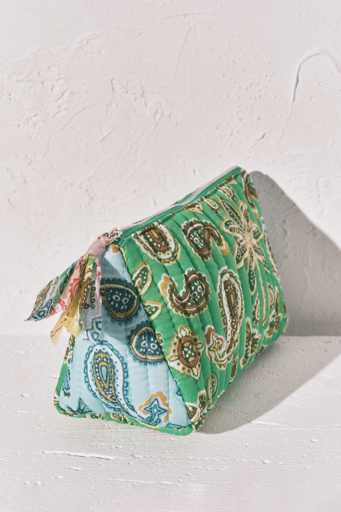 Multicoloured medium print vanity case - Image 5