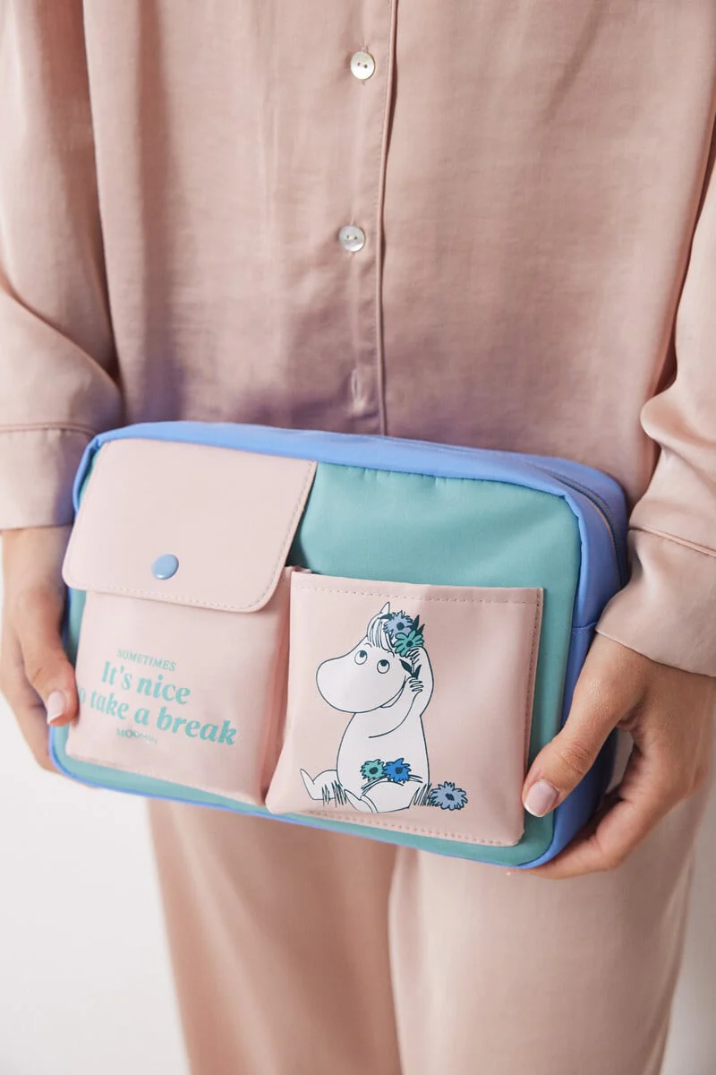 Moomin colour block medium toiletry bag - Image 5