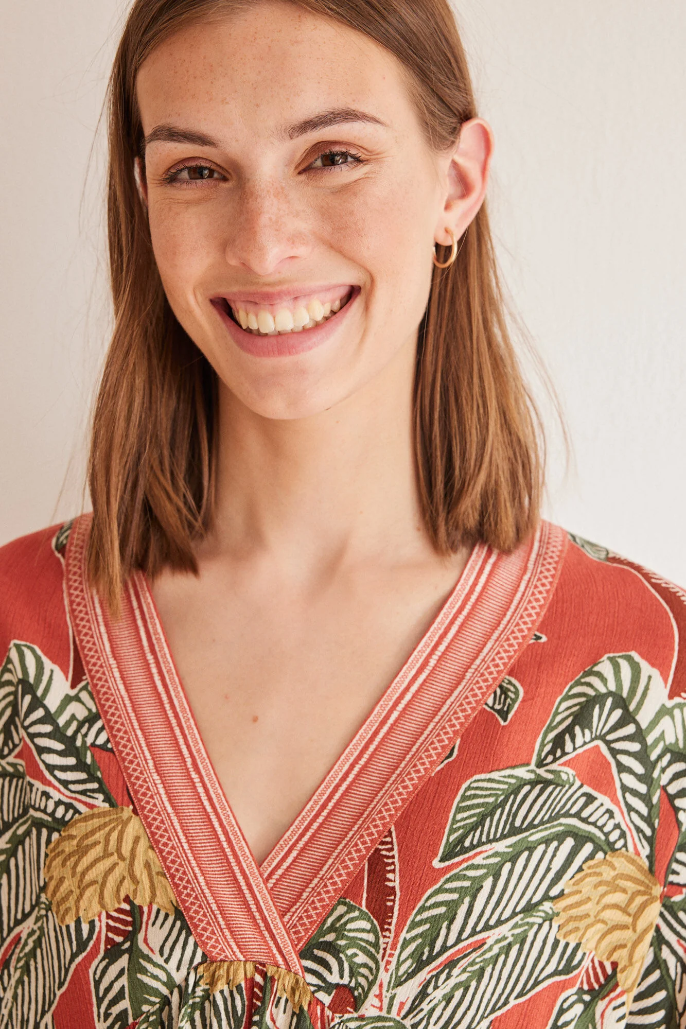 Tropical print viscose dress - Image 3