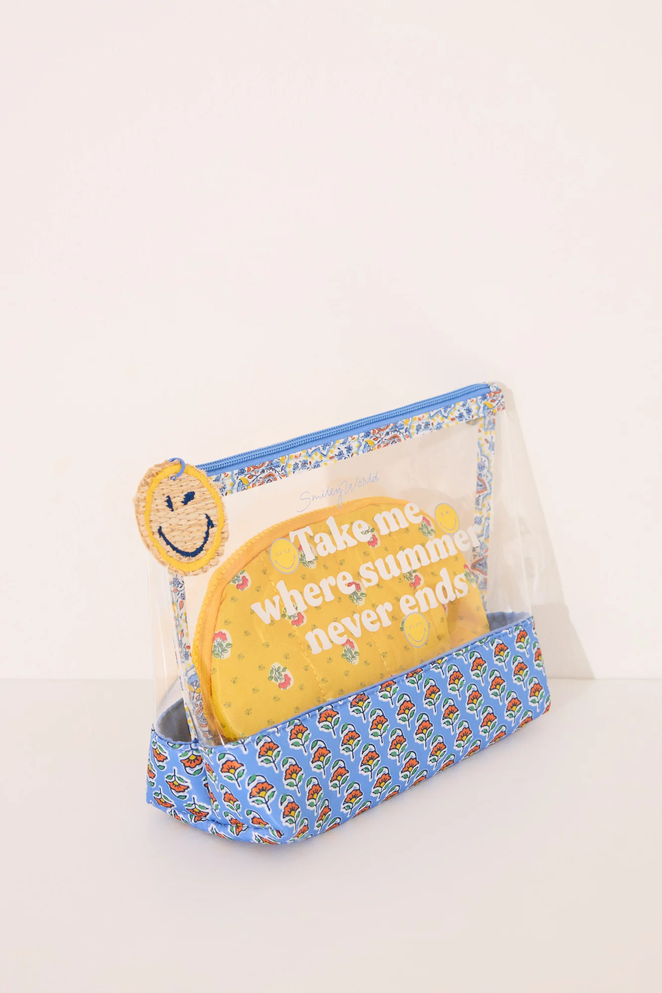 Pack of 2 Smiley toiletry bags - Image 4