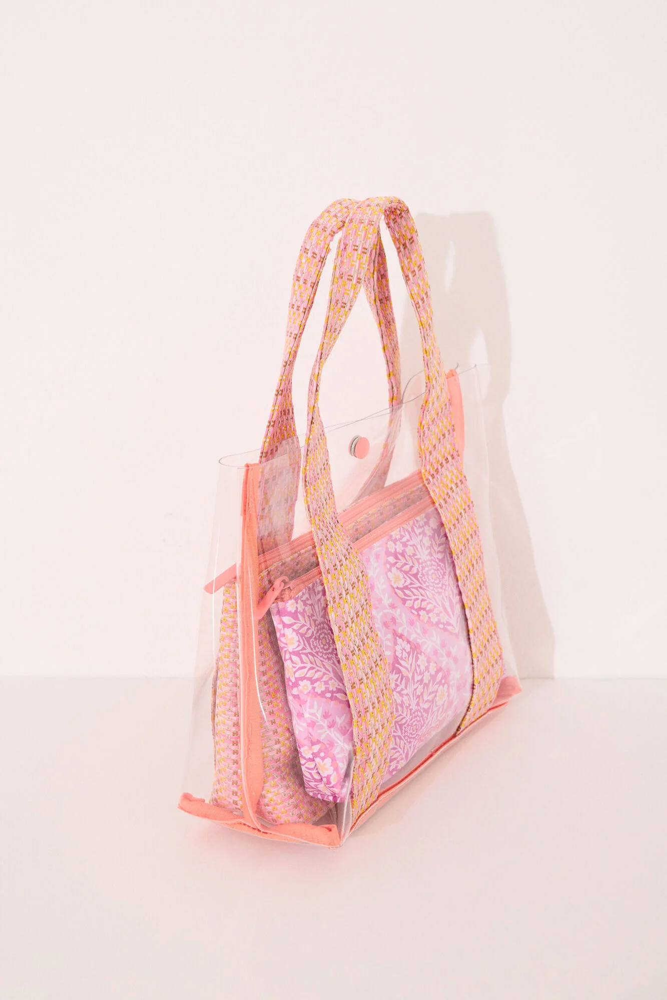 Pack of 3 pink raffia toiletry bags - Image 2