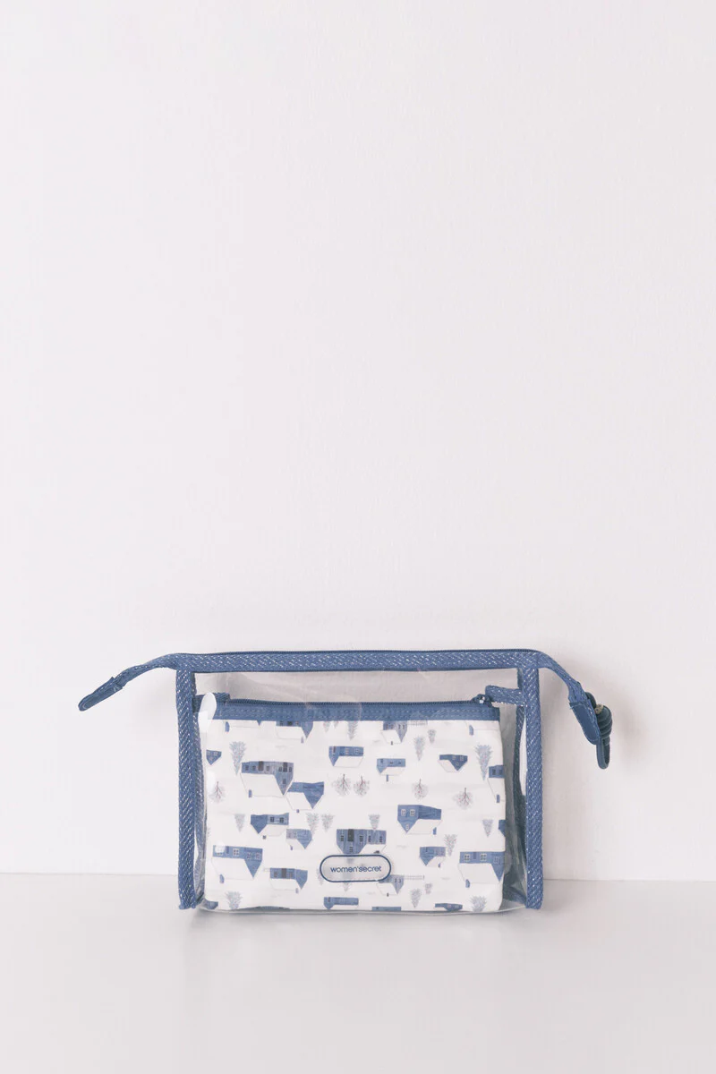 Pack of 3 toiletry bags with assorted blue and white prints - Image 2