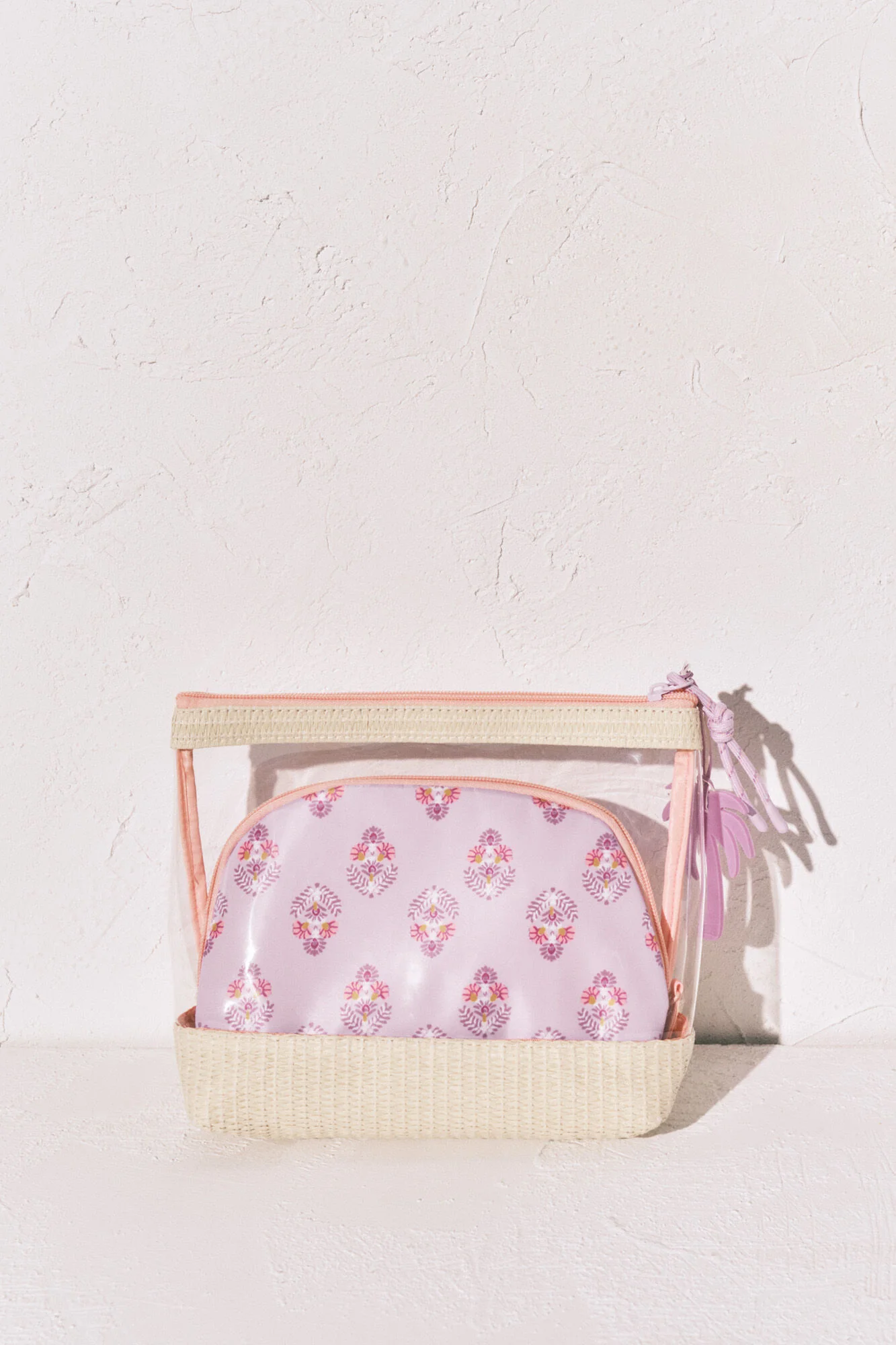 Pack of 3 transparent and patterned toiletry bags - Image 2