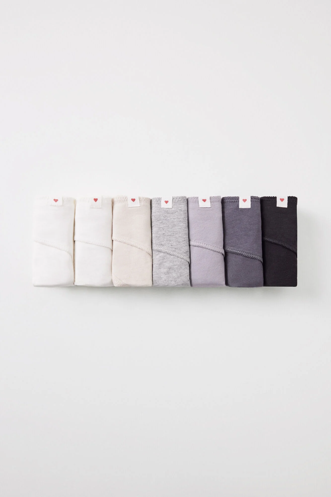 Pack of 7 classic cotton panties - Image 2