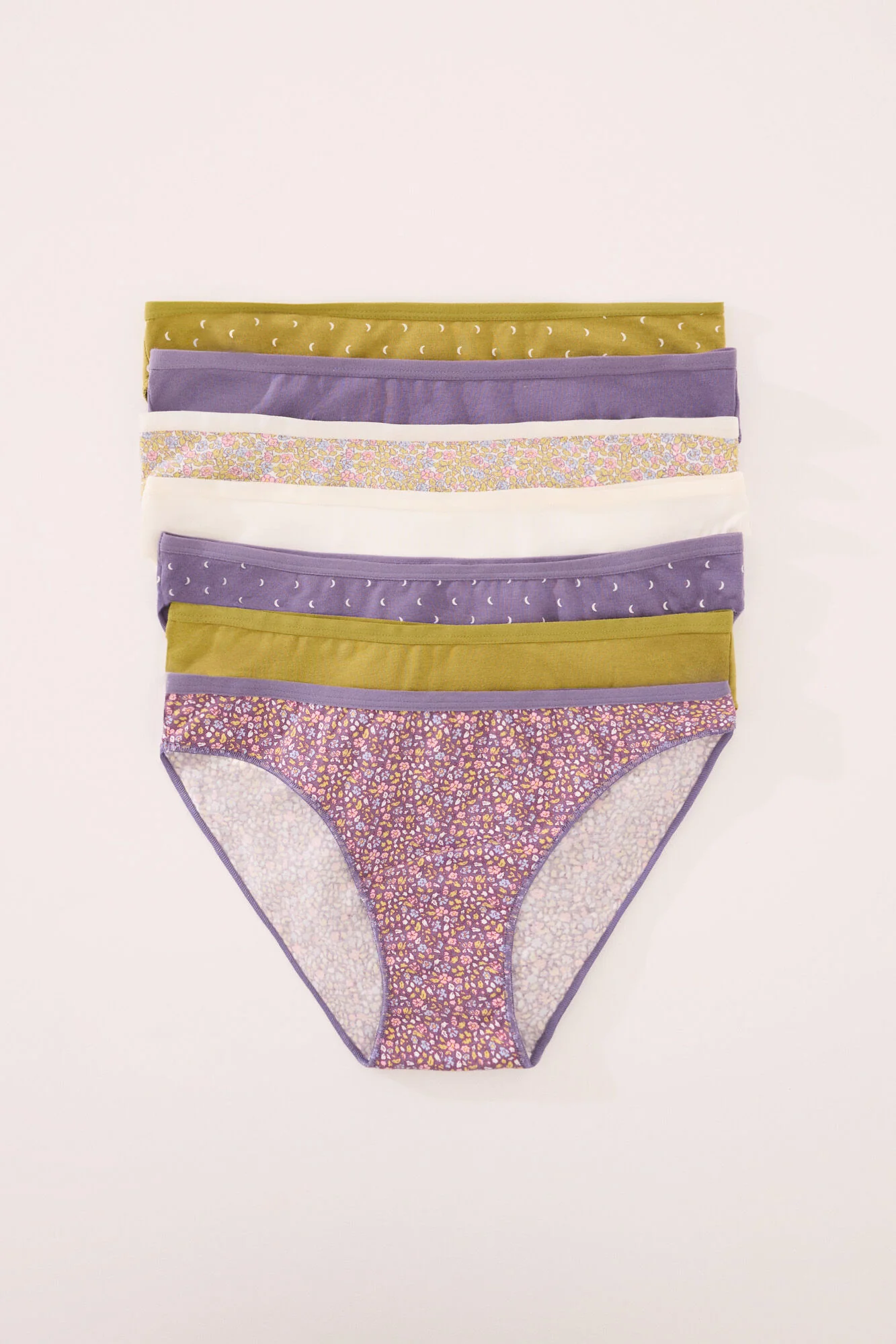 Pack of 7 classic cotton panties with mixed prints - Image 2