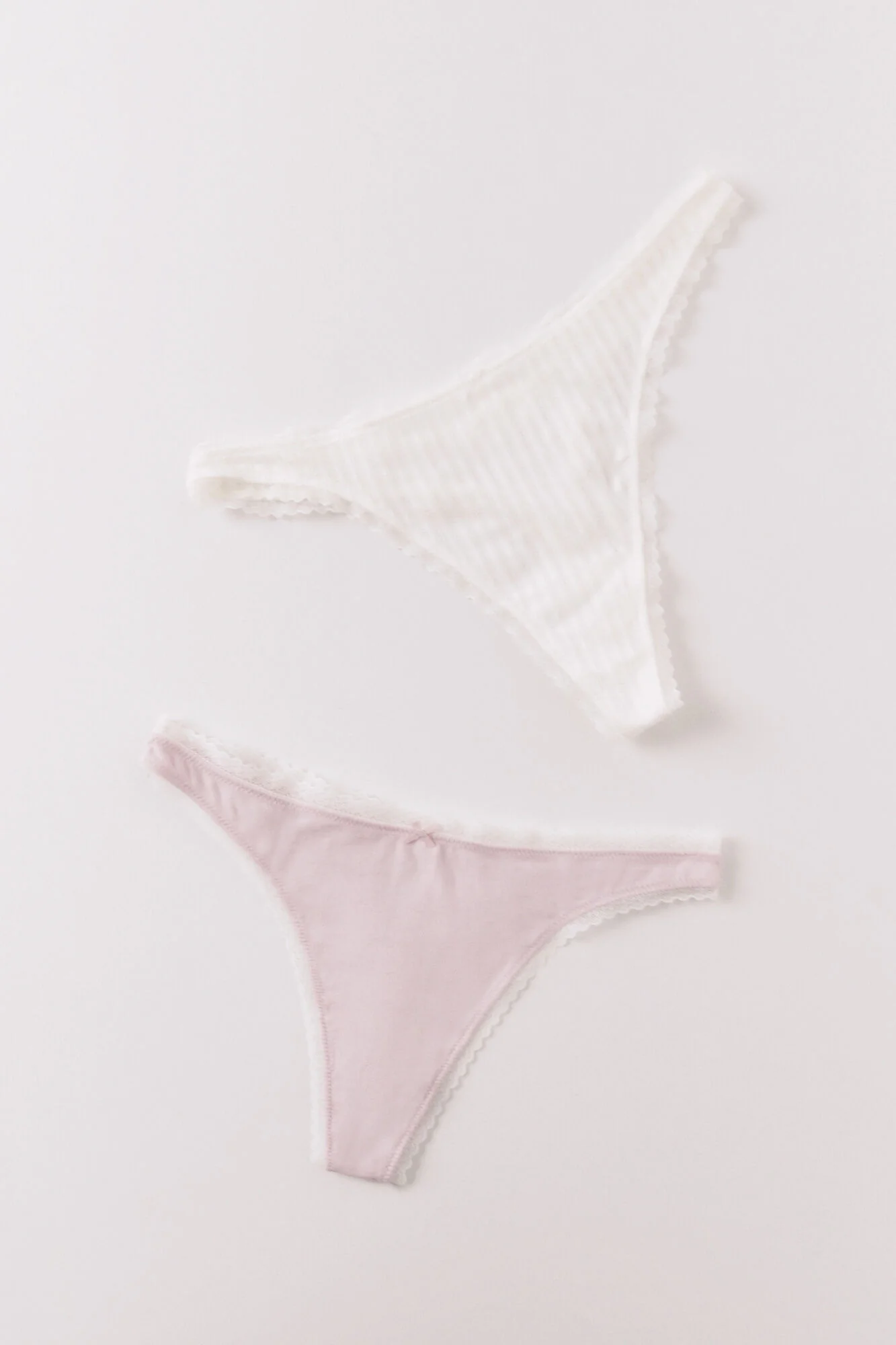 Pink and white cotton print 2-pack thongs