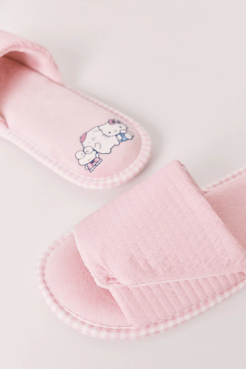 Pink Hello Kitty slippers