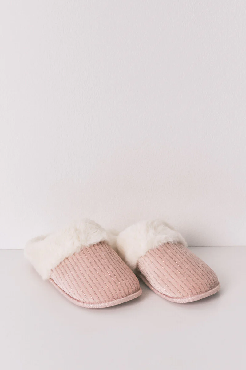 Pink lurex fur ribbed slippers - Image 5