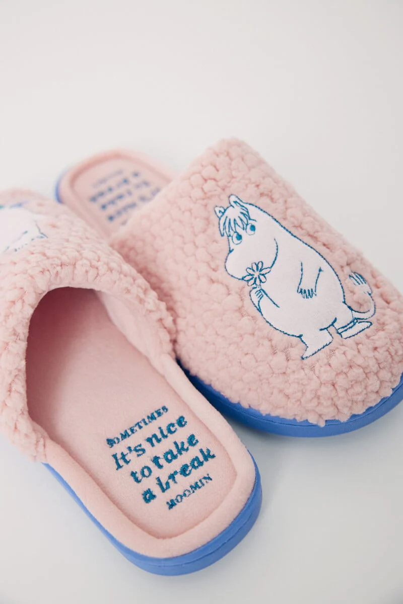 Moomin pink textured house slipper - Image 5