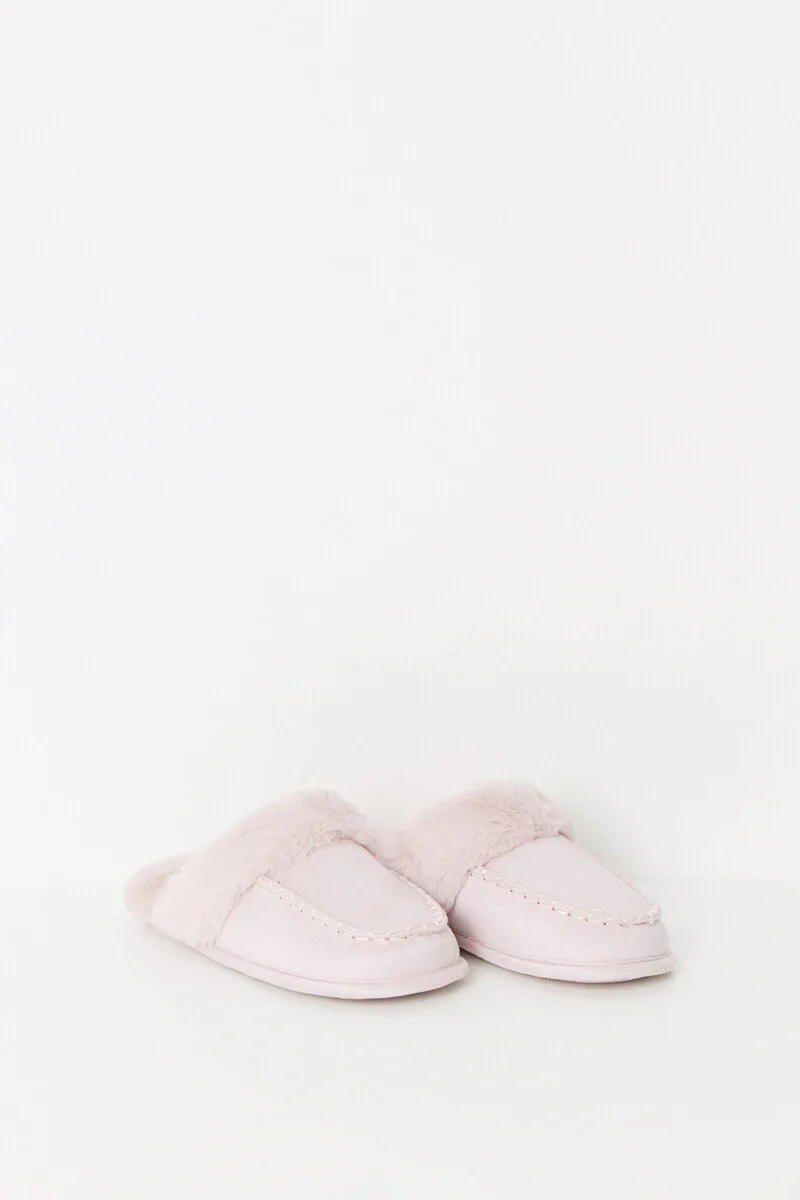 Pink faux fur house slippers - Image 3