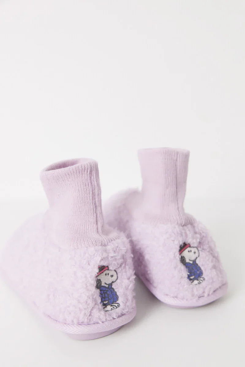 Snoopy sock slippers - Image 2