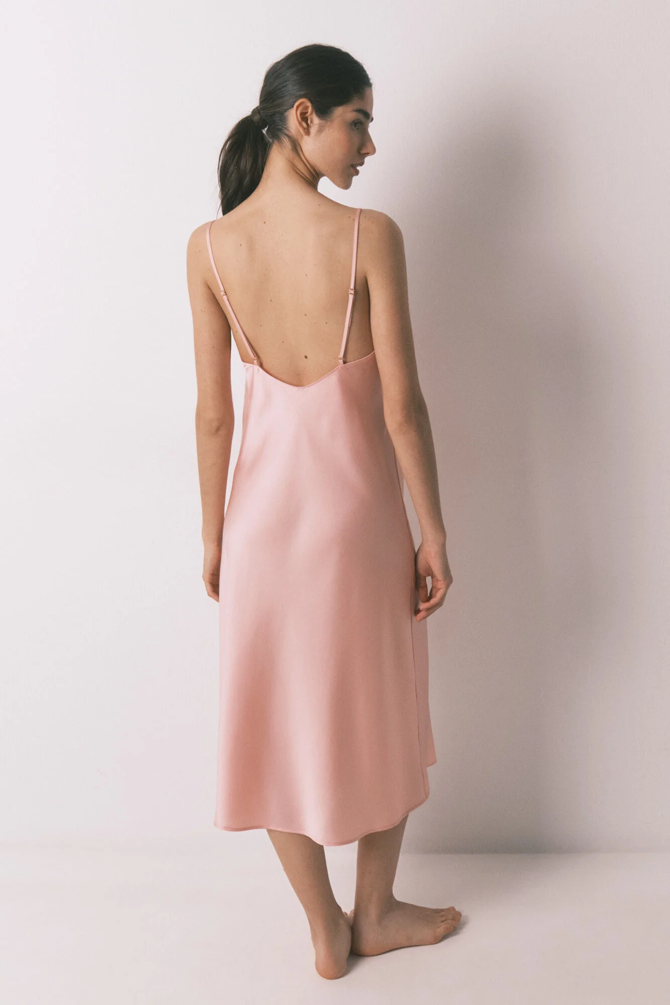 Pink satin and lace midi nightgown - Image 2