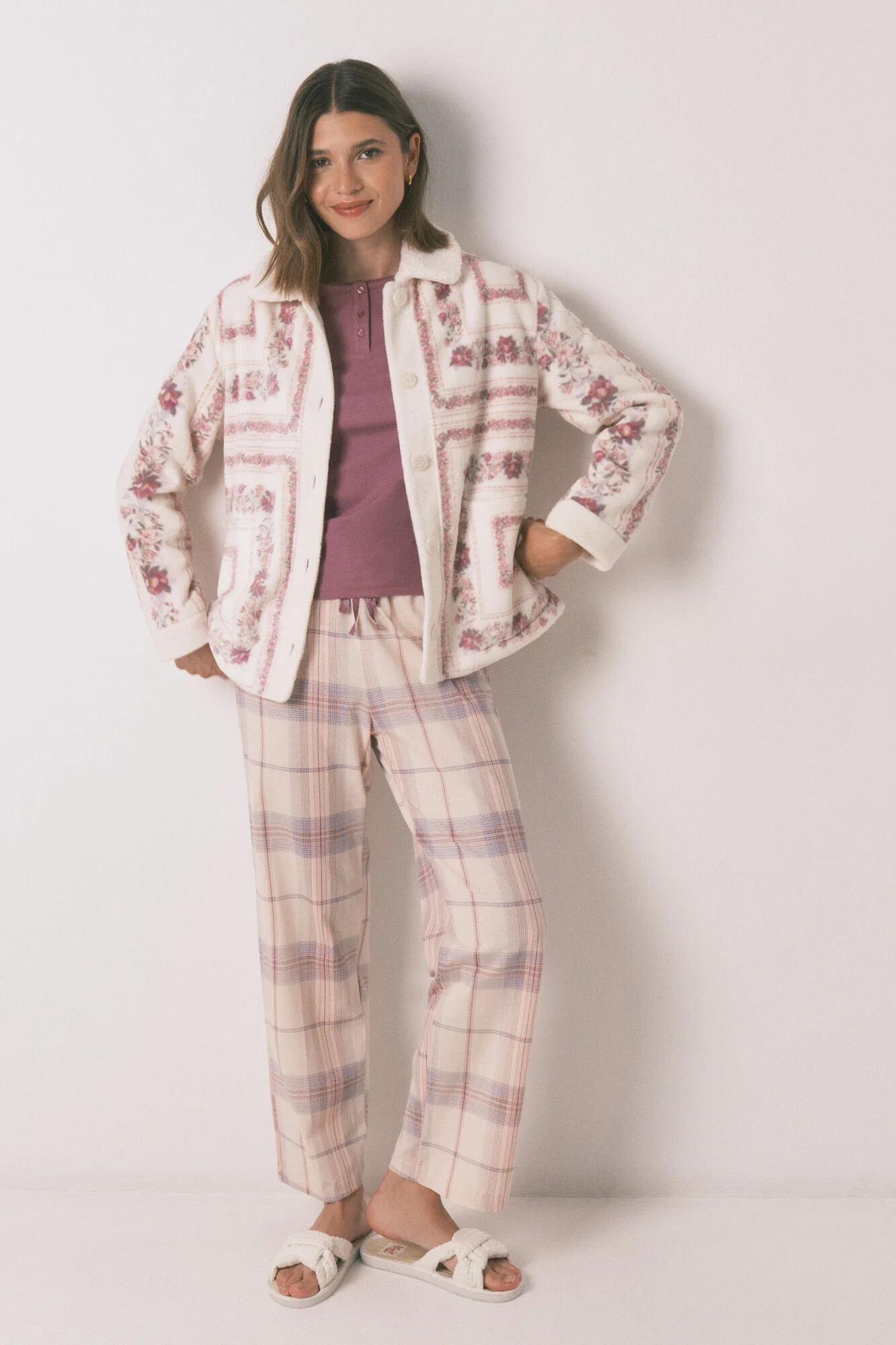 Pink short fleece robe - Image 5
