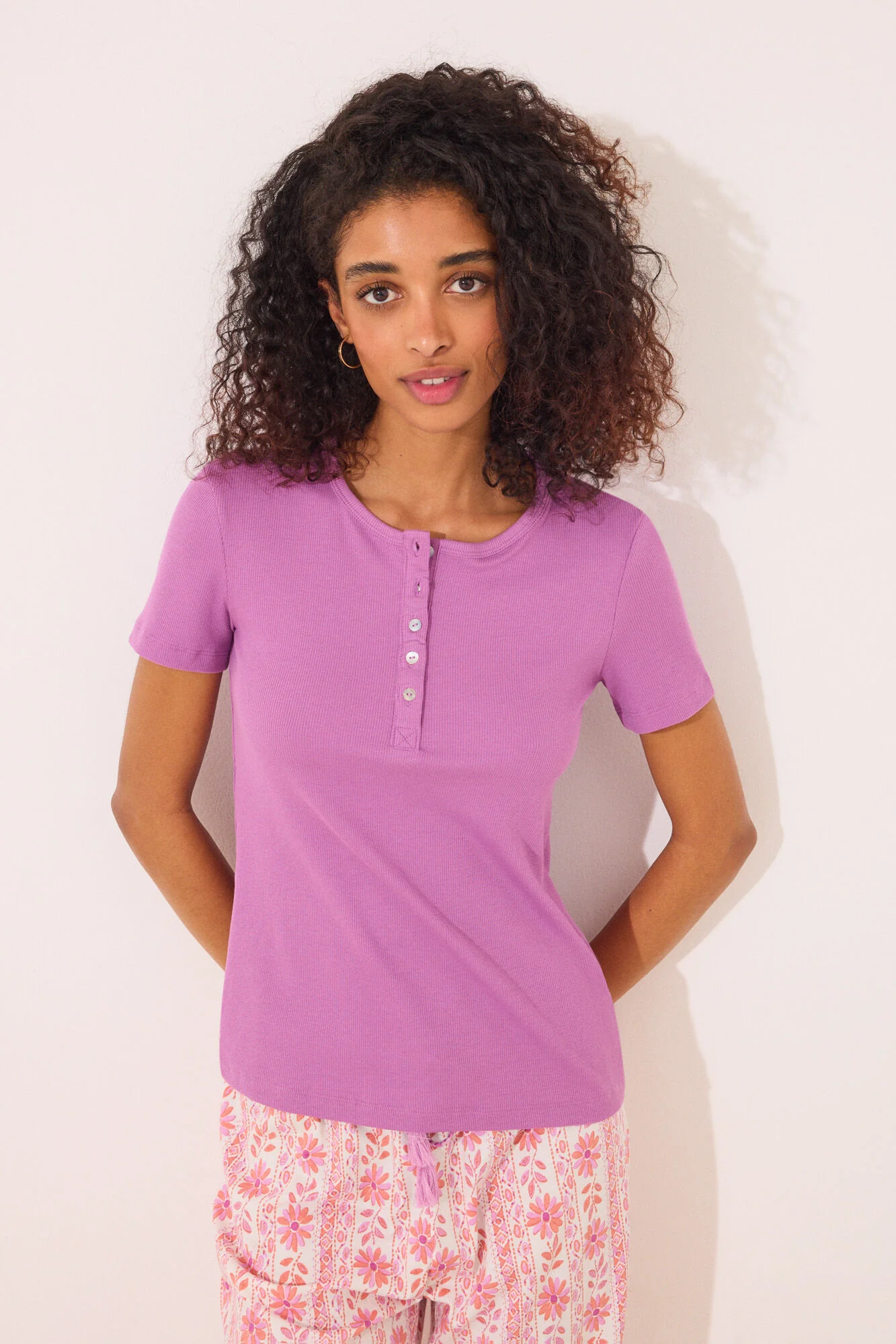 Purple ribbed short sleeve T-shirt