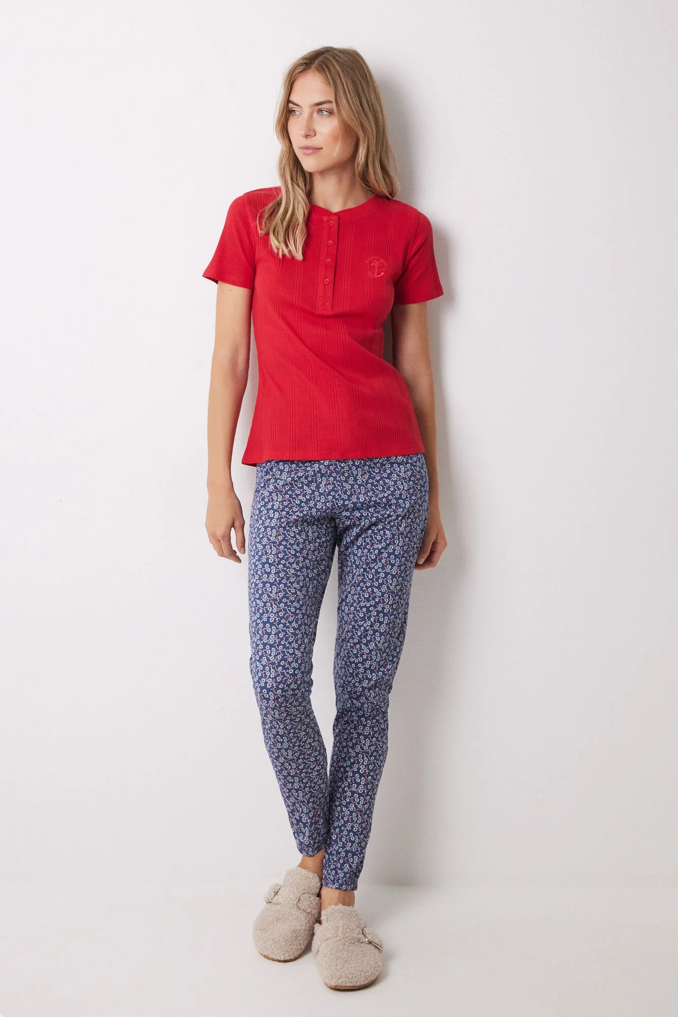 Red short sleeve cotton t-shirt - Image 3